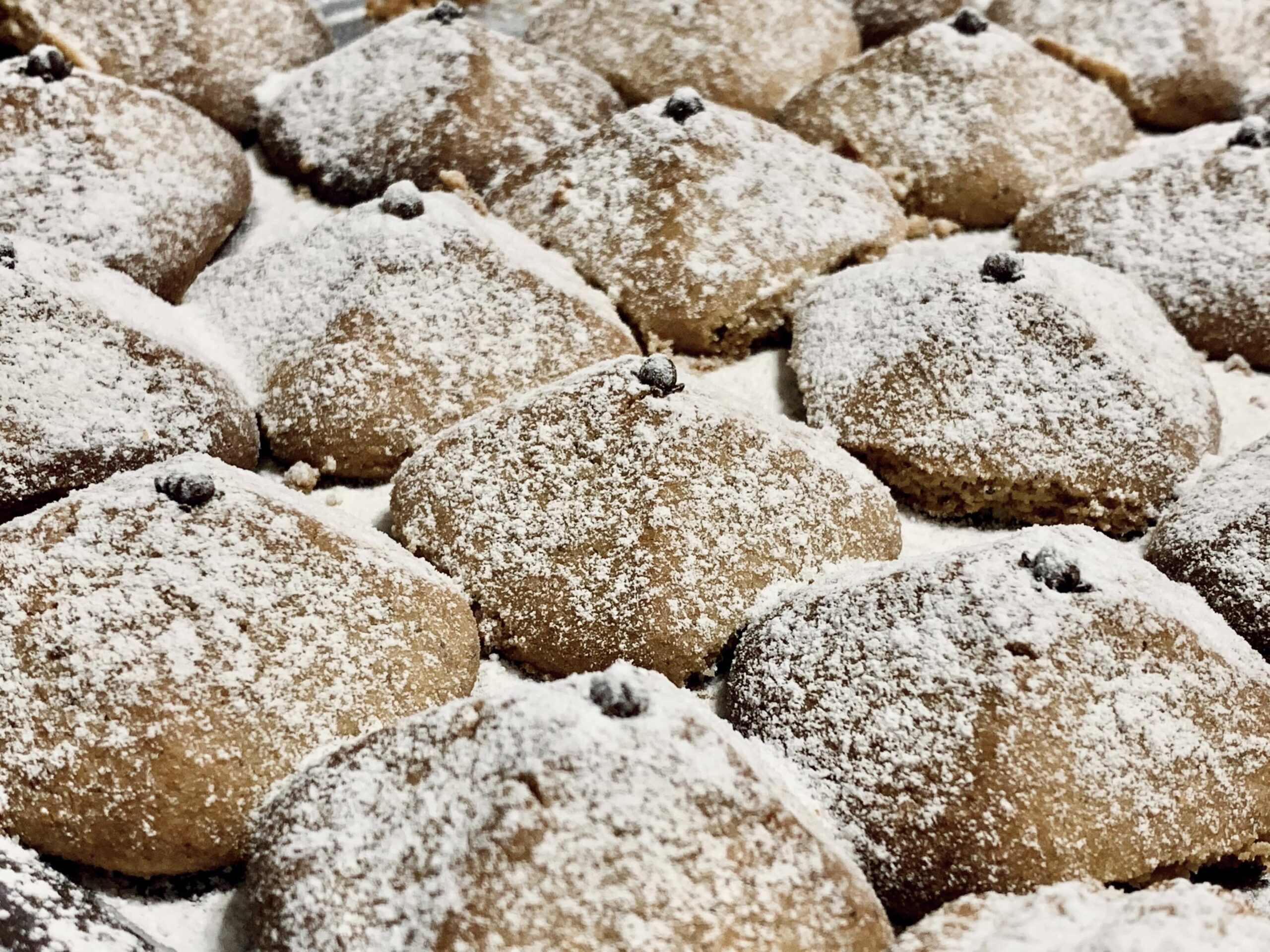 Kourabiedes Popular Greek Cookies