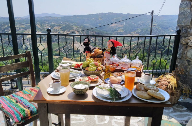 cretan breakfast in heraklion