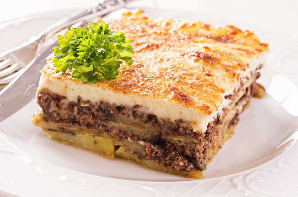 moussaka traditional dish | GreeceFoodies