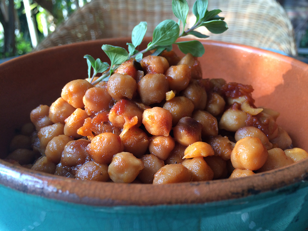 simple-claybaked-chickpeas